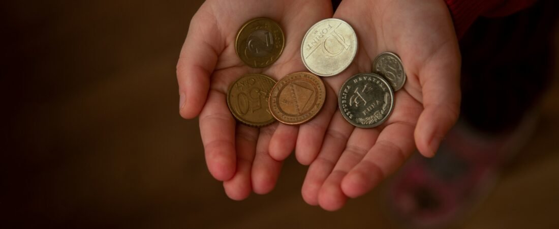 Educação Financeira para Jovens: Ensine Seu Filho a Lidar com o Dinheiro